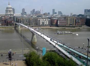 27.06.69.bMill.bridge.from.tate.modern.arp.jpg
