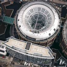 29.05.32.gasometer2.jpg