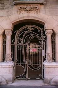 02.3.a.02.porte  castel beranger.jpg