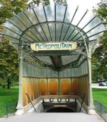 02.3.a.10. metro guimard.JPG