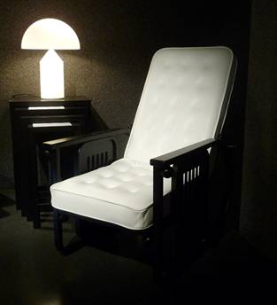 02.3.h.03.xaHoffmann-Sitzmachine-P1050722.jpg