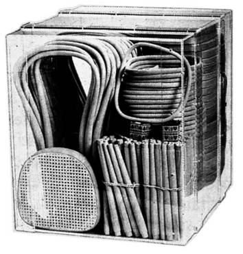 03.2.a.37.thonet pour expedition 1965.jpg