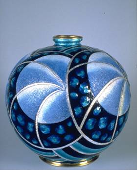 5.1.b.09.vase artd co henriette marty.jpg