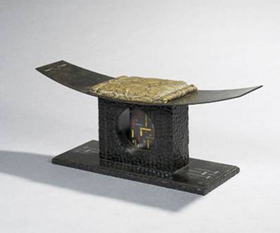 5.1.b.13.siege curule-legrain.jpg