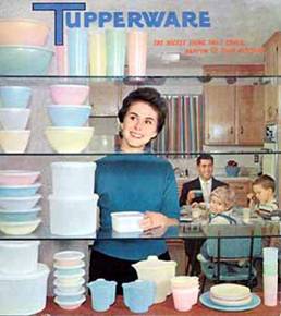 6.1.b.05.Tupperware-Plastic-Burps7feb04.jpg