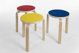 6.6.e.03.stool-artek.jpg