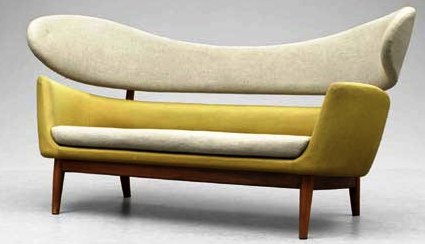 6.6.e.97.08.urniture1.jpg