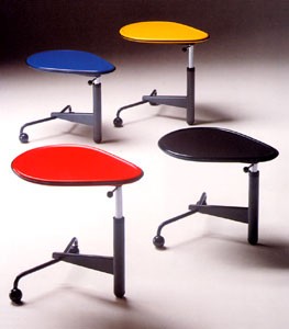 6.9.a.52.toshiyuki-kita-kick-table.jpg